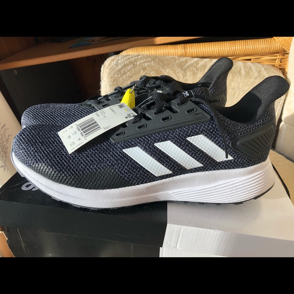 Adidas Duramo 9 Black and White Sneakere